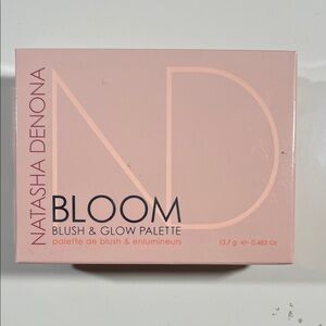Natasha Denona Bloom Blush & Glow Palette - Soft Pink